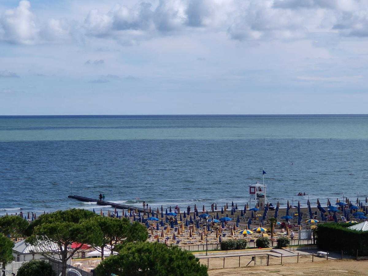 Hotel Coppe Jesolo Kültér fotó